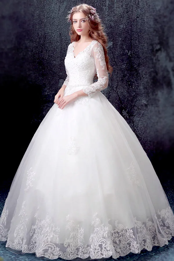 Classique robe de mariée princesse 2017 avec manches longues en dentelle