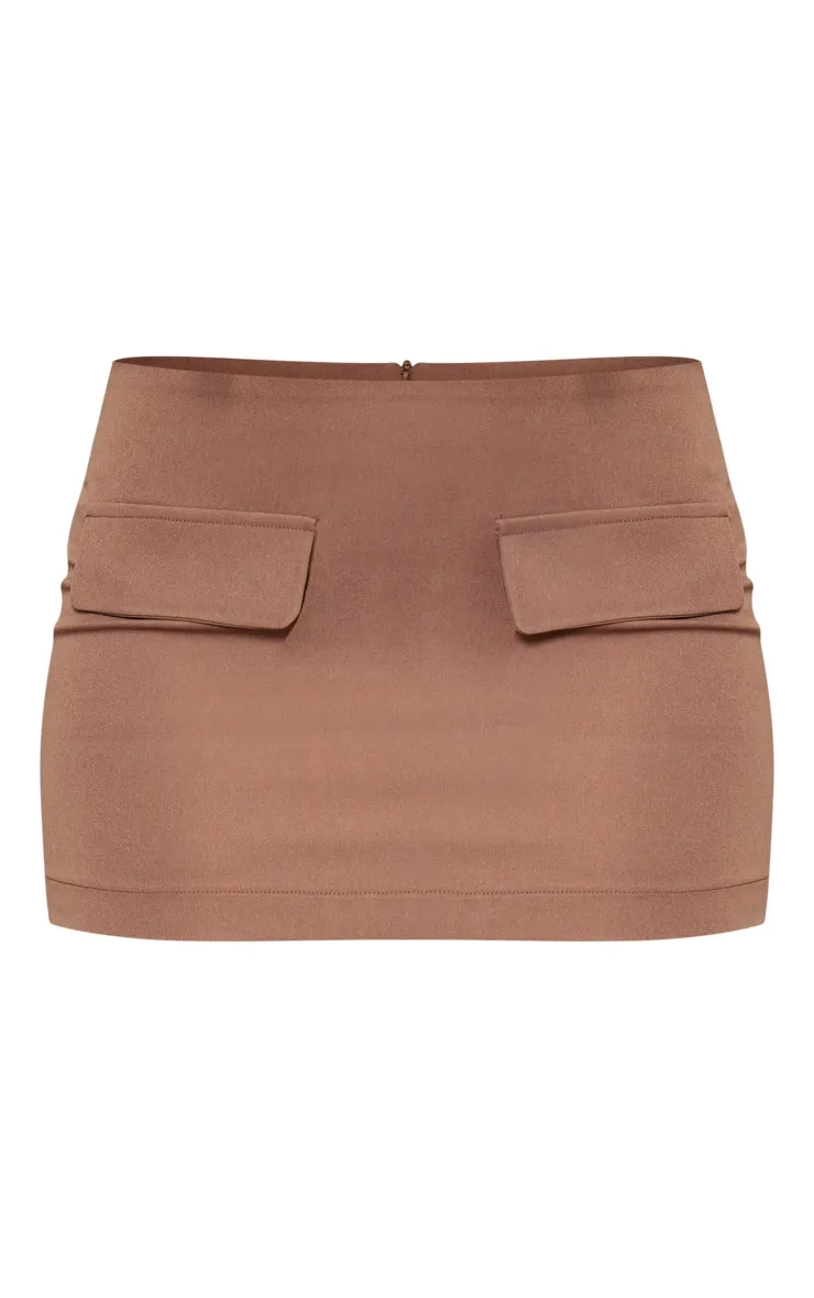 Petite Mini-jupe de tailleur taupe à détail poches