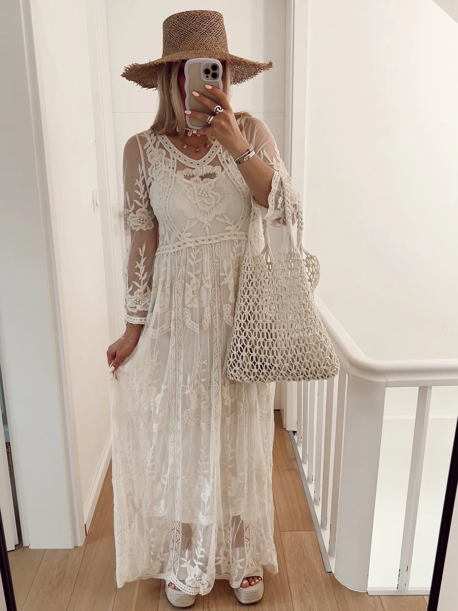 Robe PRUSSE En tulle avec empiècements brodés beige