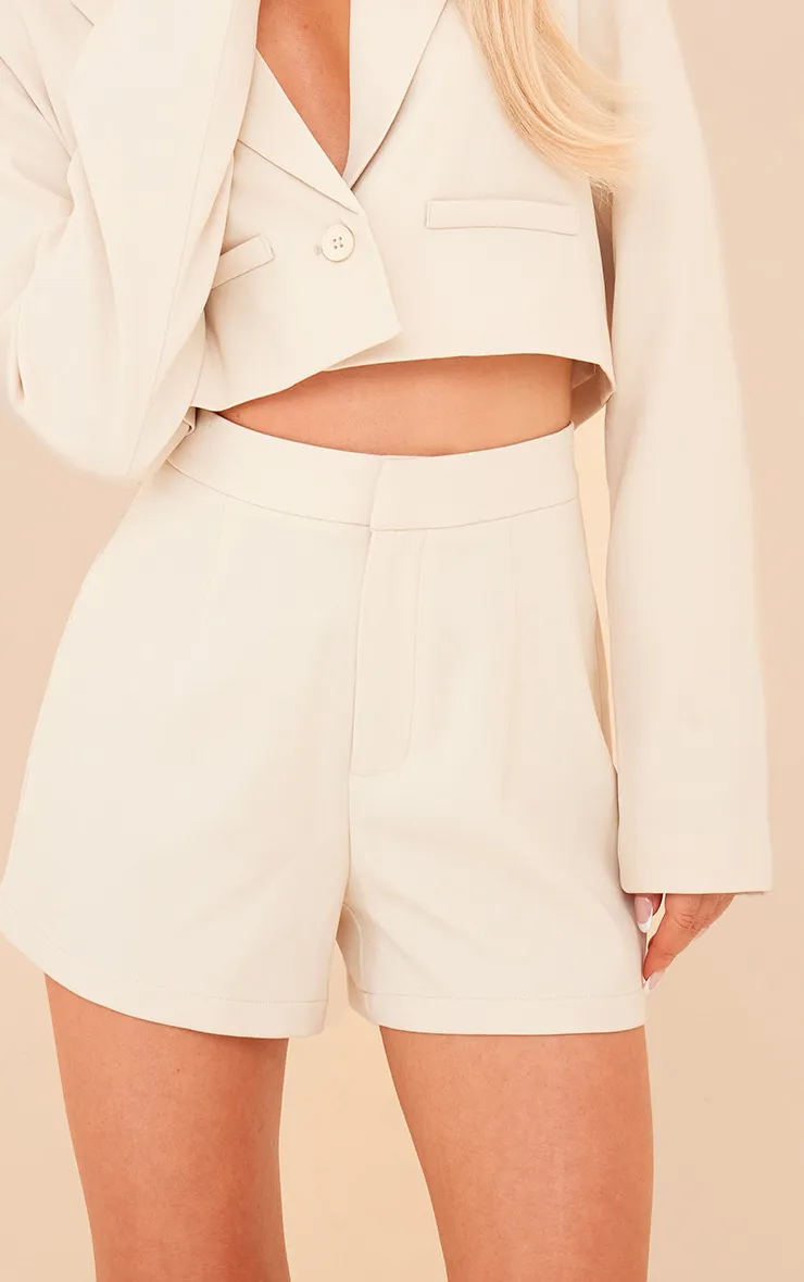 Short de tailleur crème à taille haute